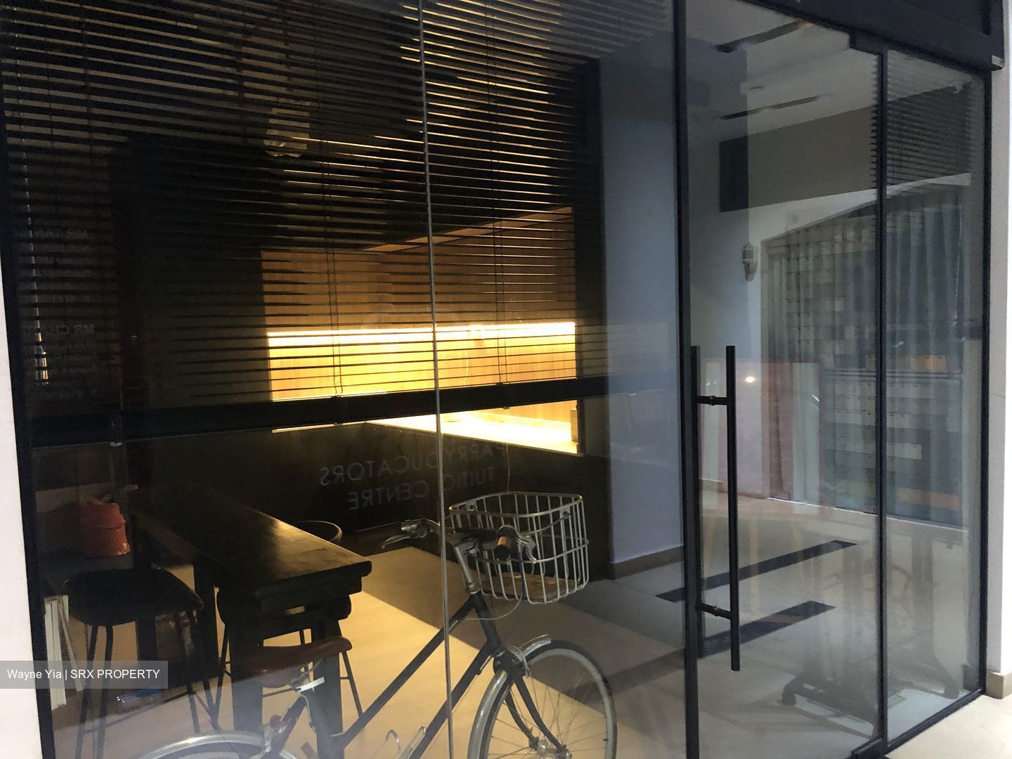 Space @ Kovan (D19), Shop House #401064611